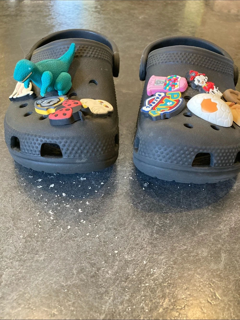 Boys Crocs black closed to sandals shoes size 10